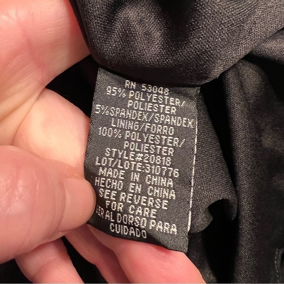 NW NIGHTWAY Black Bejeweled Evening Gown. Size 8. Criss-cross straps over back - Picture 9 of 10